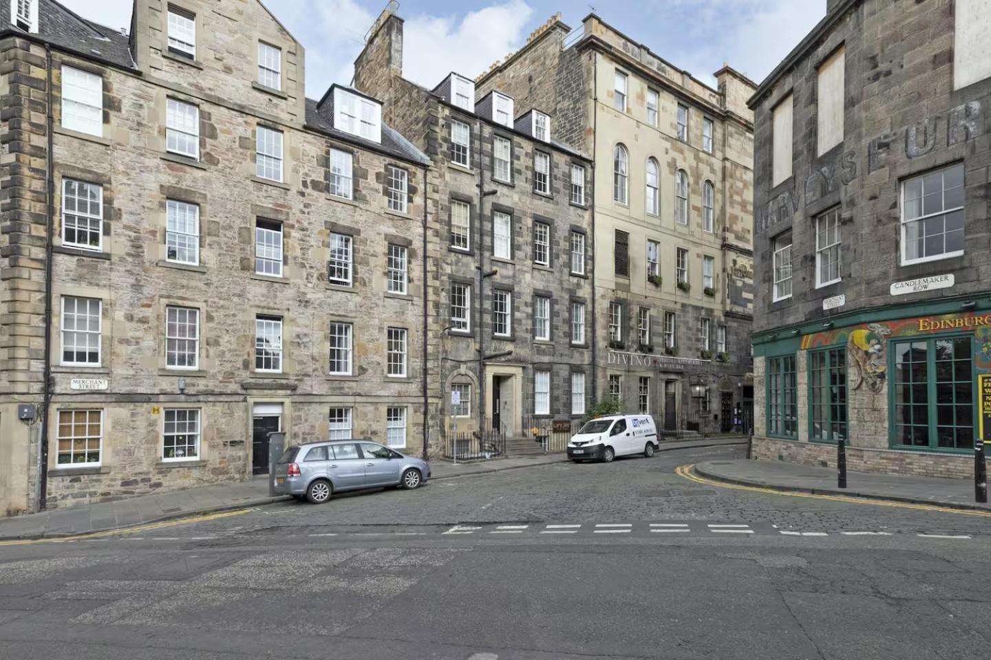Joivy 3 Bed Flat In Old Town, Close To Grassmarket EDI Buitenkant foto