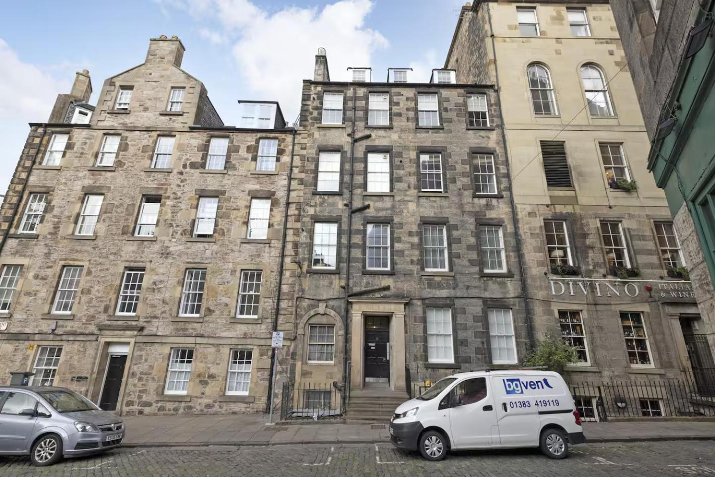 Joivy 3 Bed Flat In Old Town, Close To Grassmarket EDI Buitenkant foto
