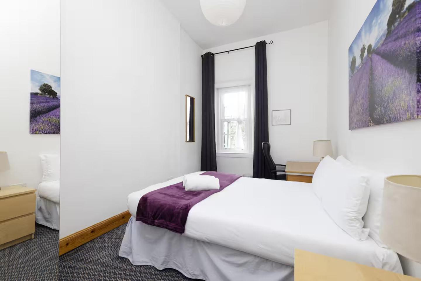 Joivy 3 Bed Flat In Old Town, Close To Grassmarket EDI Buitenkant foto